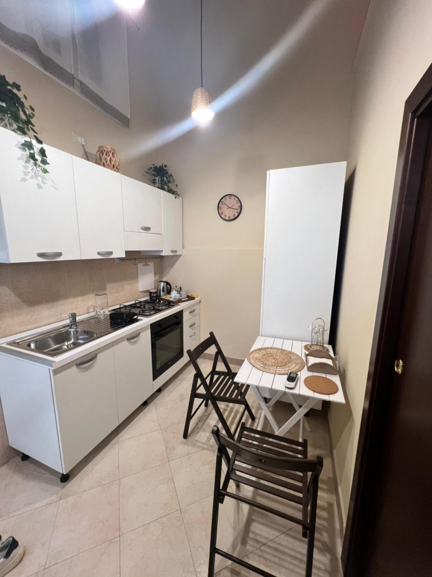 Piazzetta 42 Holiday Room Трані Екстер'єр фото