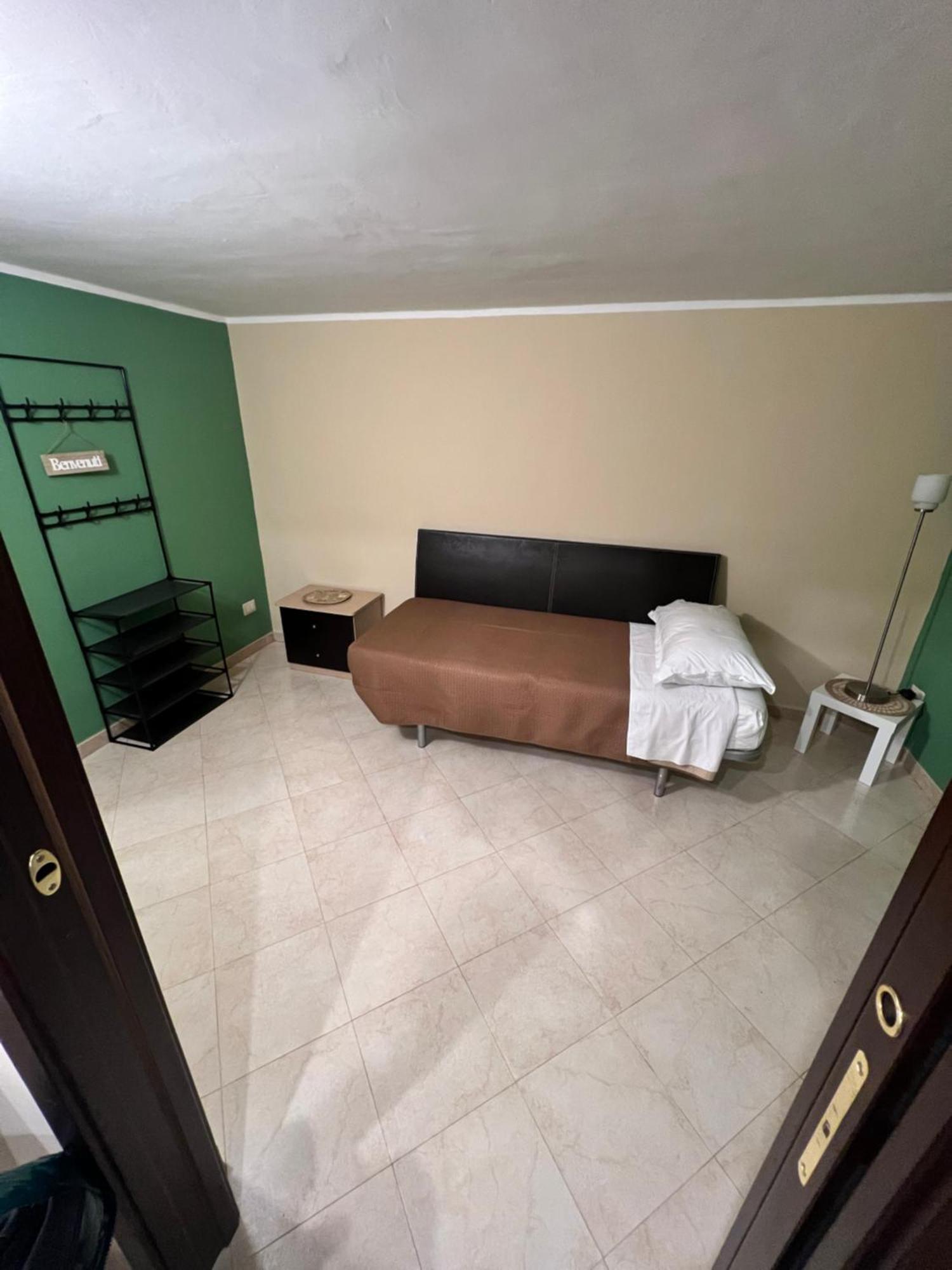 Piazzetta 42 Holiday Room Трані Екстер'єр фото